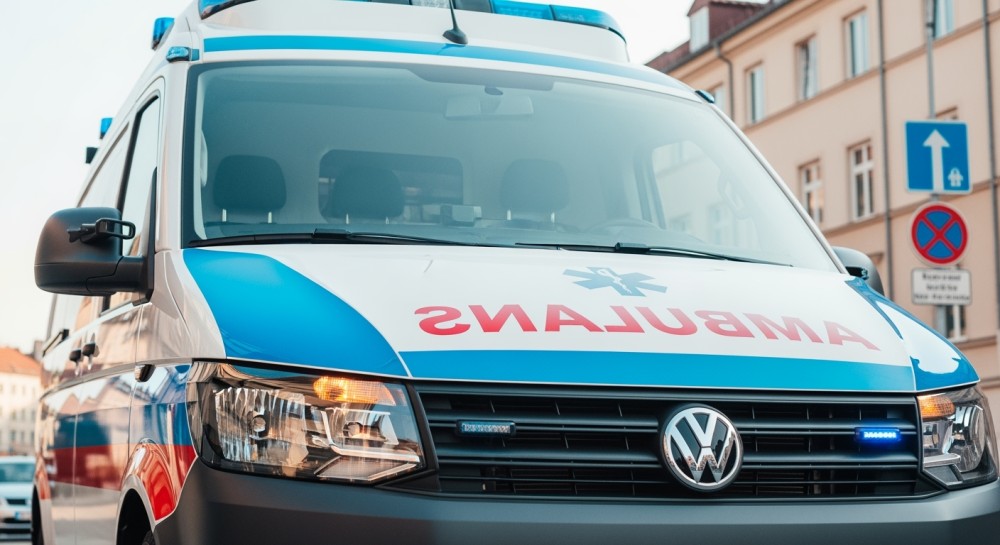 Pabianice w szoku: 78-letni mężczyzna tragicznie zginął pod pociągiem ŁKA