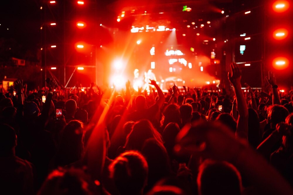 Muzyczna podróż ku Niepodległej – świętujmy razem w Dobroniu!