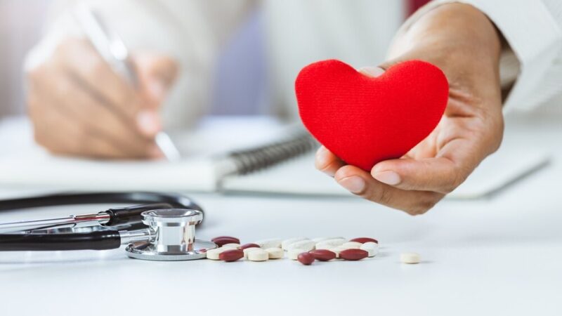 Zaburzenia odżywiania u kobiet: Ekspertka dzieli się wiedzą