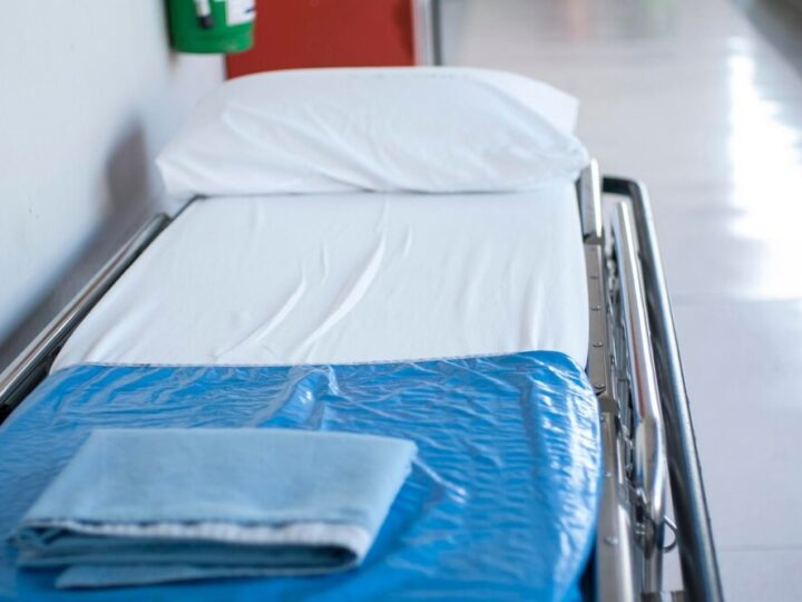 Inwestycje w Pabianicach: Wiceminister zdrowia o geriatrii i onkologii