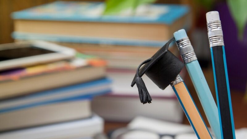 Uczniowie z Lutomierska triumfują w XIV Regionalnym Konkursie Ortograficznym dla Dyslektyków