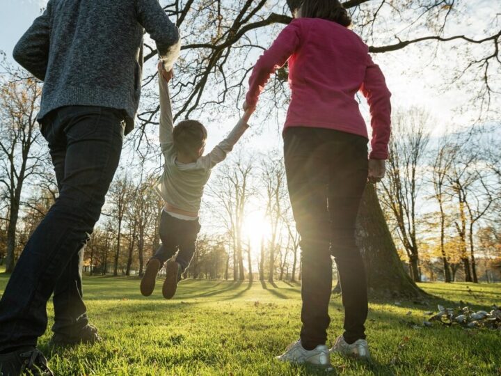 Wsparcie dla rodzin z nowym programem asystenta w 2025 roku