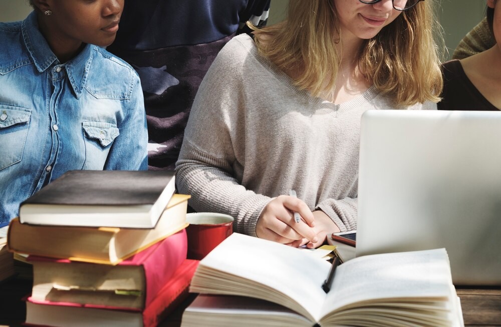 Pabianice: Rozwijaj filmowe talenty swojego dziecka!