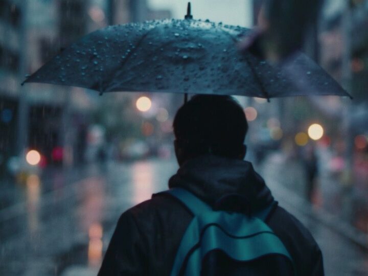 Wojewoda ostrzega: Uważaj na niebezpieczeństwa związane z zalegającym śniegiem i lodem na dachach!