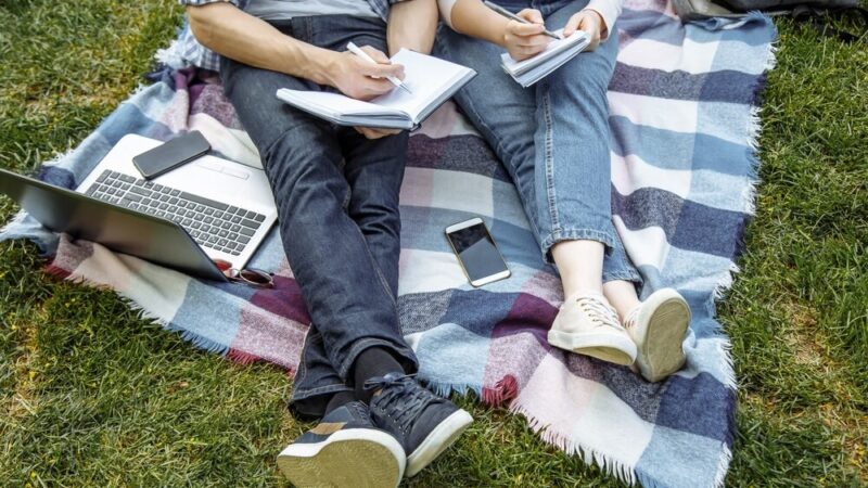 Edukacyjne wsparcie dla uczniów w Szydłowie – sprawdź szczegóły projektu!