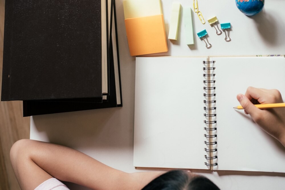 Szydłów stawia na edukację: nowy projekt z Funduszy Europejskich dla uczniów i nauczycieli