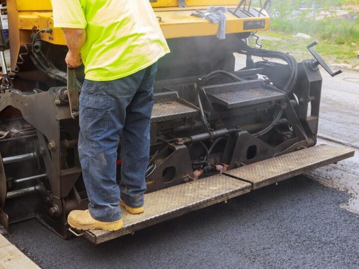 Inwestycje drogowe w Gminie Dobroń nabierają tempa!