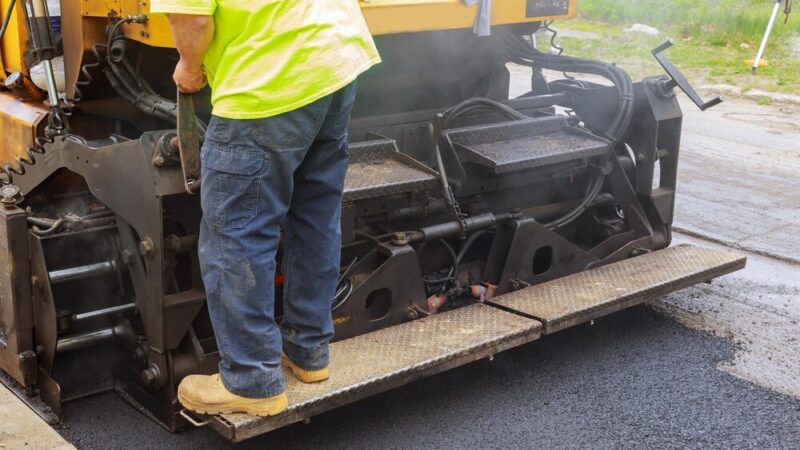 Inwestycje drogowe w Gminie Dobroń nabierają tempa!