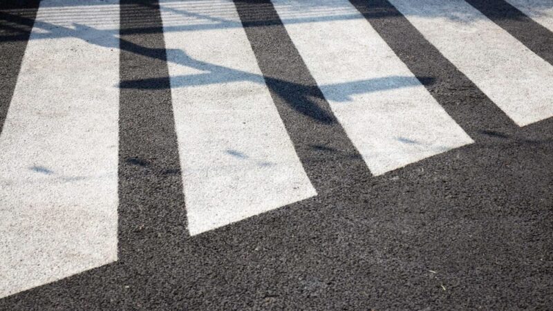 Nowy chodnik w Lutomiersku – piesi zyskali większe bezpieczeństwo!