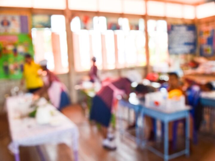 Edukacja w Powiecie Pabianickim: Nowe szanse dla nauczycieli i uczniów