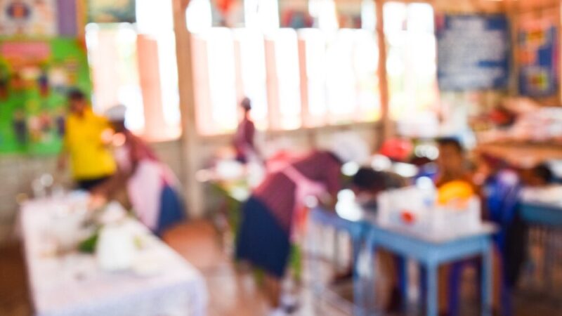 Edukacja w Powiecie Pabianickim: Nowe szanse dla nauczycieli i uczniów