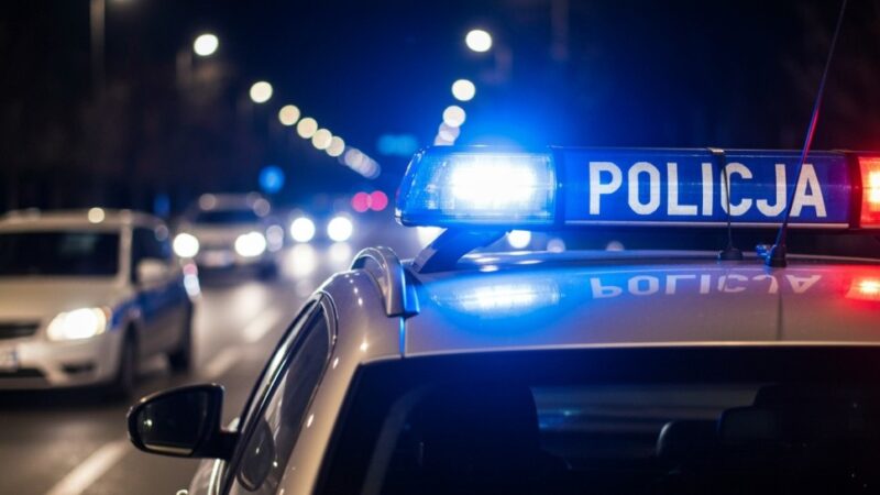 Pijany kierowca próbował uciec z komendy po badaniu alkomatem