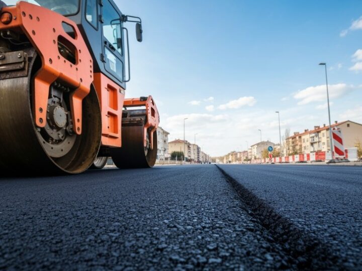 Bezpieczna trasa do szkoły: Budowa drogi dla pieszych i rowerów rusza!