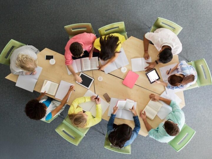 Edukacyjne spotkanie dla NGO w Pabianicach: Integracja i cyberbezpieczeństwo
