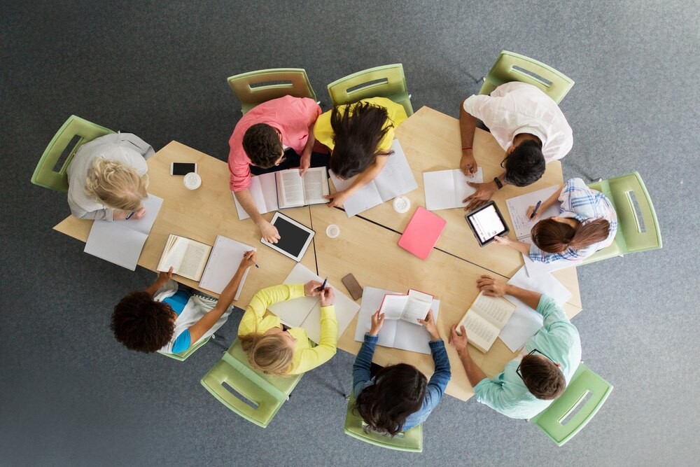 Edukacyjne spotkanie dla NGO w Pabianicach: Integracja i cyberbezpieczeństwo
