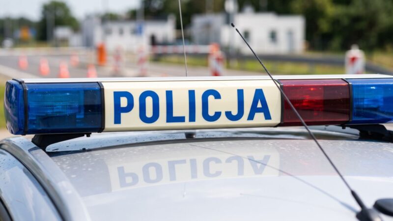 Pobicie 60-latka podczas awantury przed kamienicą w Konstantynowie