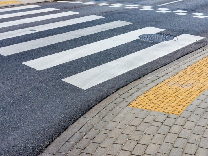 Nowy chodnik na ul. Klonowej – 320 metrów bezpieczniejszej trasy dla pieszych!